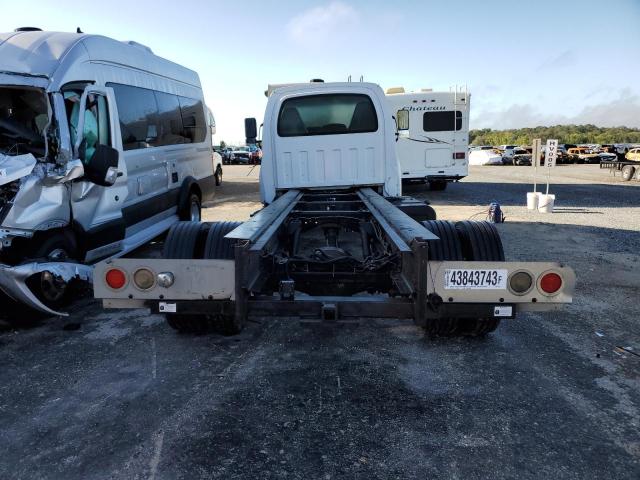 1GDG5C1EX5F907754 - 2005 GMC C5500 C5C042 WHITE photo 6