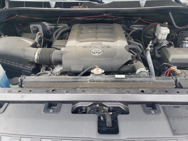 5TFDY5F16JX743455 - 2018 TOYOTA TUNDRA CREWMAX SR5 CHARCOAL photo 11