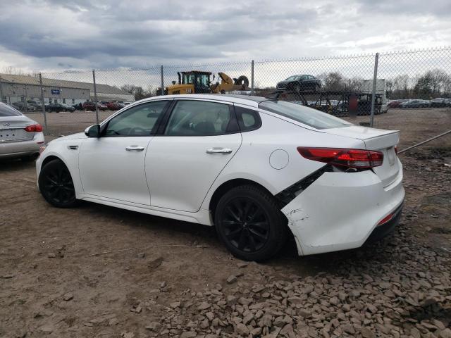 5XXGT4L3XJG236741 - 2018 KIA OPTIMA LX WHITE photo 2