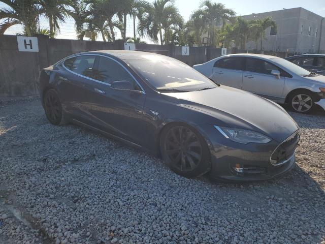 5YJSA1H28EFP66441 - 2014 TESLA MODEL S GRAY photo 4