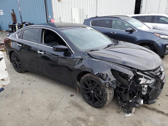 1N4AL3AP3JC471347 - 2018 NISSAN ALTIMA 2.5 BLACK photo 4