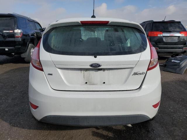 3FADP4EJ1JM110727 - 2018 FORD FIESTA SE WHITE photo 6