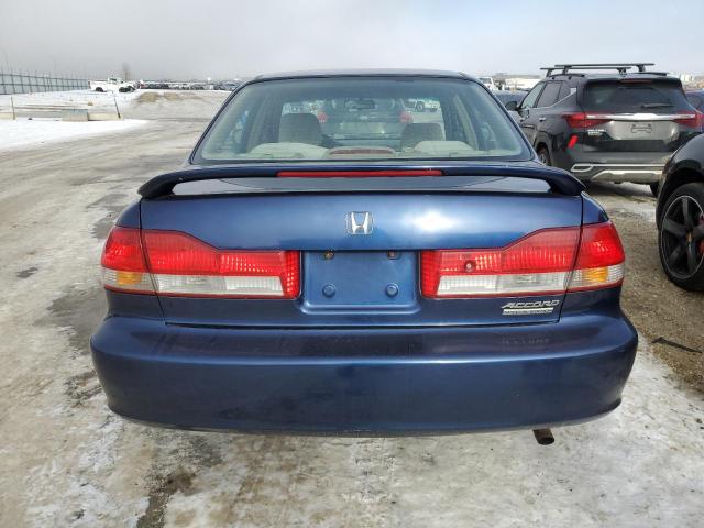 1HGCG56702A819793 - 2002 HONDA ACCORD SE BLUE photo 6