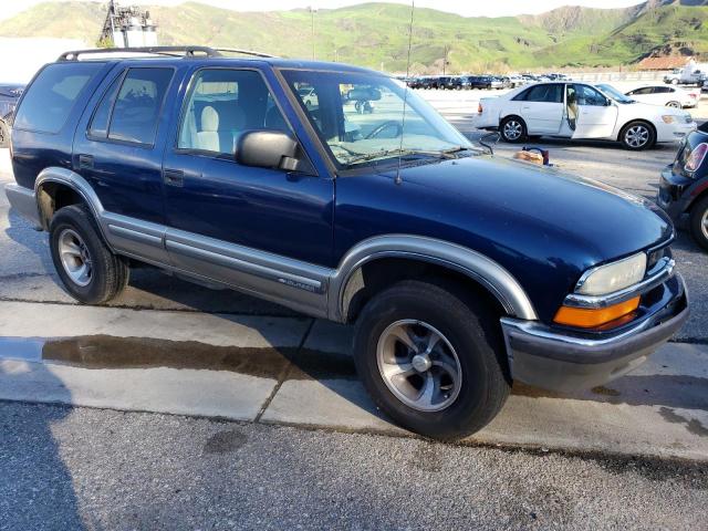 1GNCS13WXY2217172 - 2000 CHEVROLET BLAZER BLUE photo 4