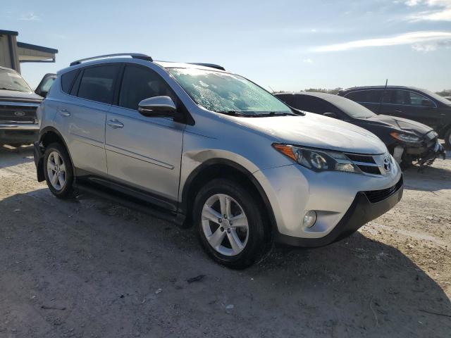 JTMWFREV0DD010298 - 2013 TOYOTA RAV4 XLE SILVER photo 4