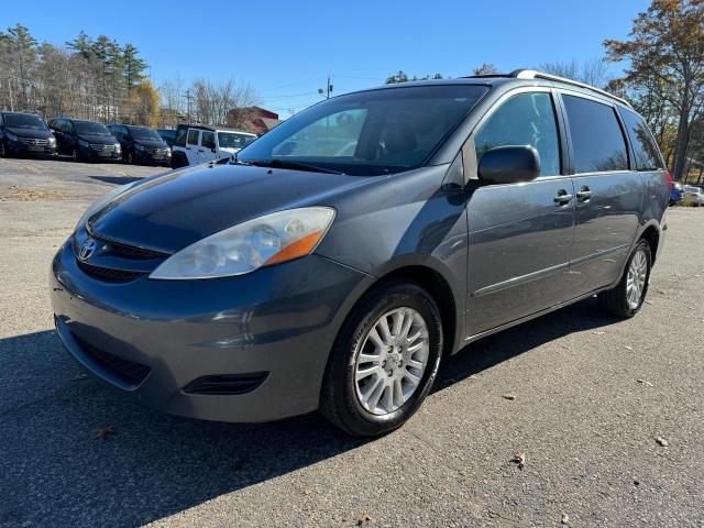 5TDBK22C99S022661 - 2009 TOYOTA SIENNA XLE GRAY photo 2