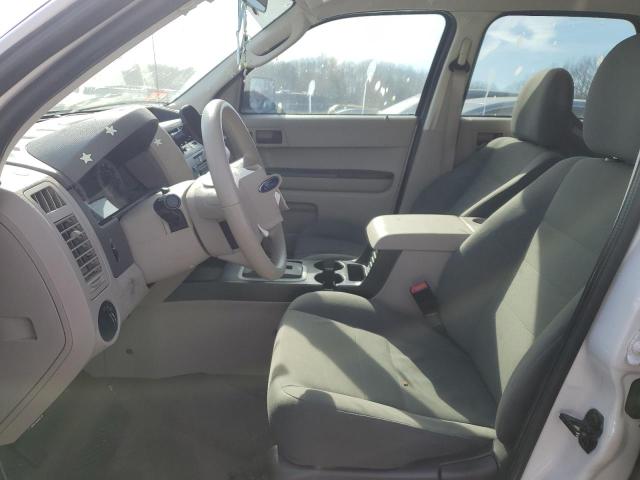 1FMCU92769KC97868 - 2009 FORD ESCAPE XLS WHITE photo 7