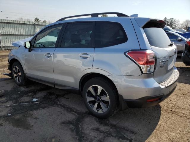 JF2SJAGC7JH431404 - 2018 SUBARU FORESTER 2.5I PREMIUM SILVER photo 2