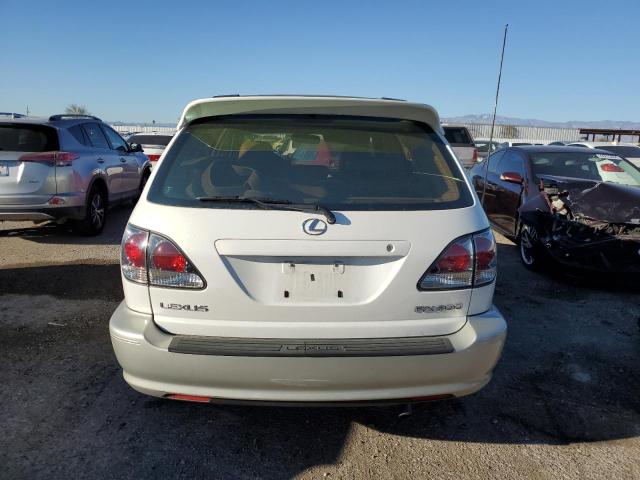 JTJGF10U220133090 - 2002 LEXUS RX 300 WHITE photo 6