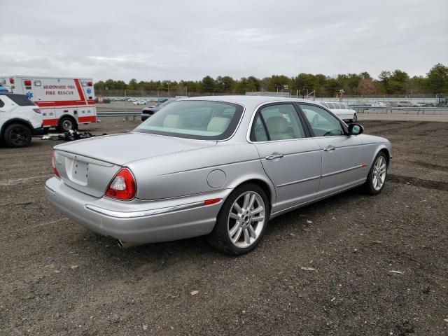 SAJEA73B34TG05776 - 2004 JAGUAR XJR S SILVER photo 3