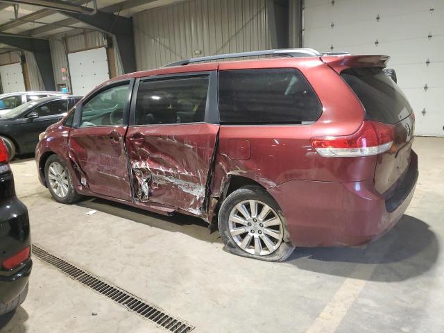 5TDJK3DC6BS015025 - 2011 TOYOTA SIENNA LE RED photo 2
