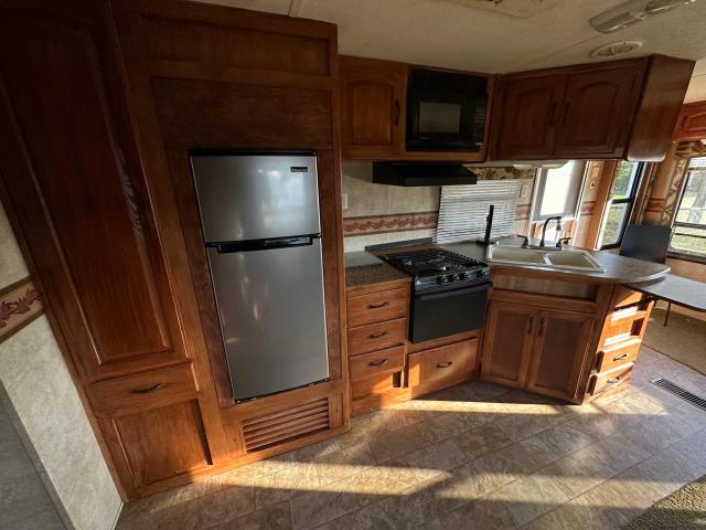 4YDT3102291530602 - 2009 KEYSTONE SPRINTER WHITE photo 8