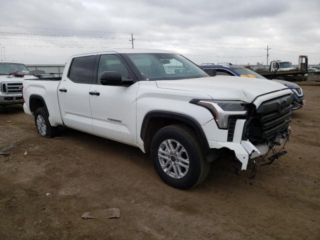 5TFLA5EC1NX005958 - 2022 TOYOTA TUNDRA CRE WHITE photo 4