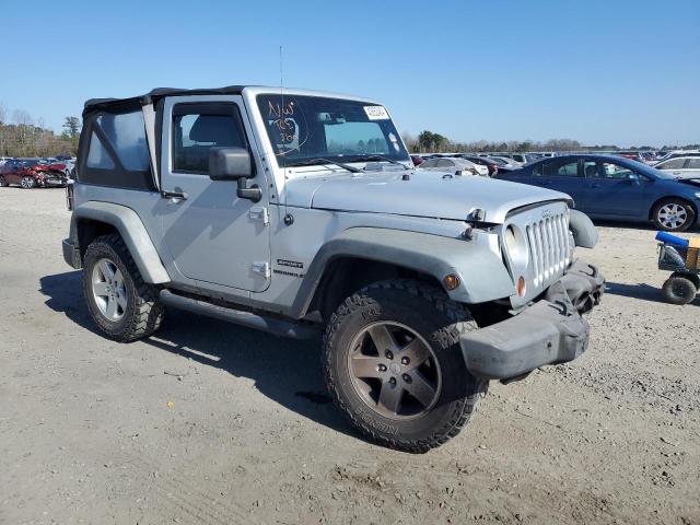 1J4AA2D17BL627645 - 2011 JEEP WRANGLER SPORT SILVER photo 4