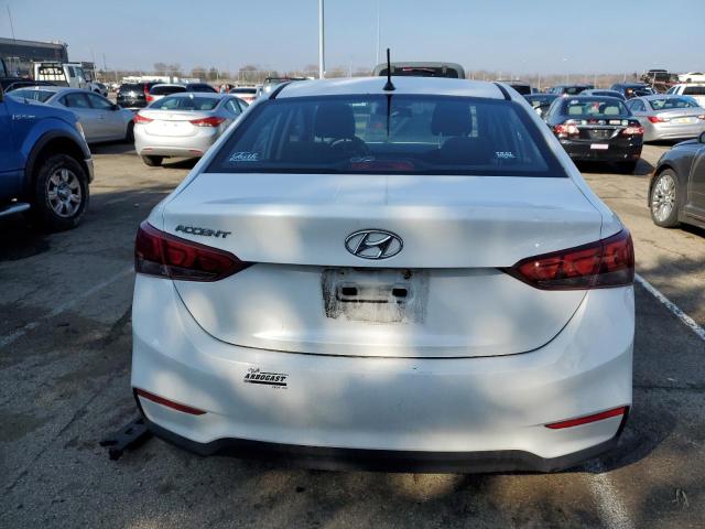 3KPC24A37JE007334 - 2018 HYUNDAI ACCENT SE WHITE photo 6