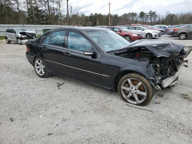 WDBRF52H67E024529 - 2007 MERCEDES-BENZ C 230 BLACK photo 4