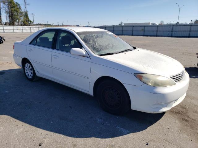 4T1BE32KX6U657380 - 2006 TOYOTA CAMRY LE WHITE photo 4