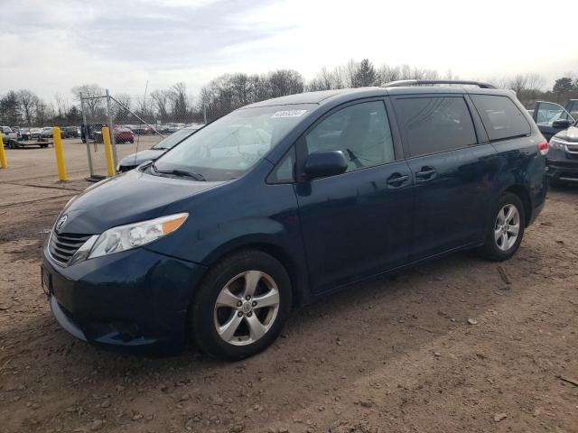 5TDKK3DC2CS250091 - 2012 TOYOTA SIENNA LE BLUE photo 1