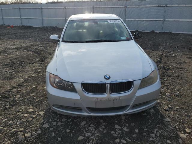 WBAVB13596KX34384 - 2006 BMW 3 SERIES I Արծաթագույն լուսանկար 5