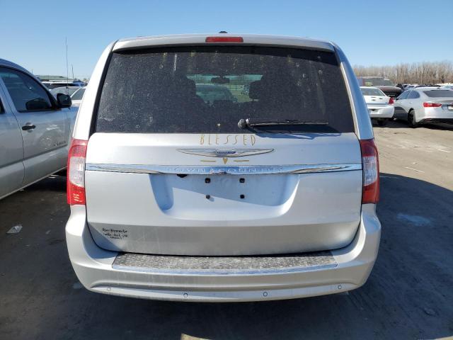 2C4RC1CG7CR403805 - 2012 CHRYSLER TOWN & COU TOURING L SILVER photo 6
