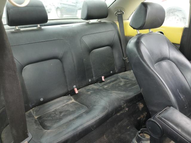 3VWPW3AG2AM005058 - 2010 VOLKSWAGEN NEW BEETLE YELLOW photo 10