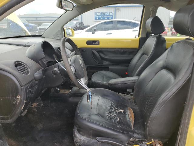 3VWPW3AG2AM005058 - 2010 VOLKSWAGEN NEW BEETLE YELLOW photo 7