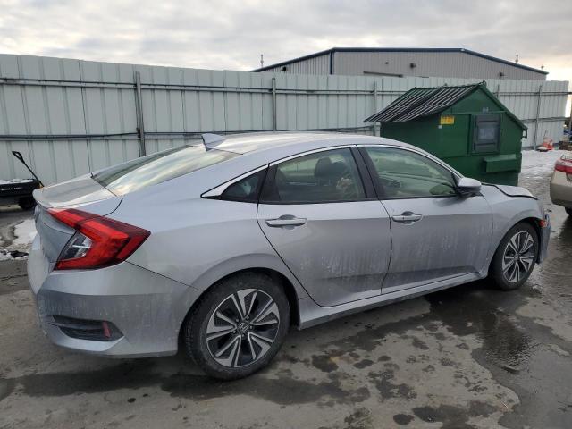 JHMFC1F44JX003623 - 2018 HONDA CIVIC EX SILVER photo 3