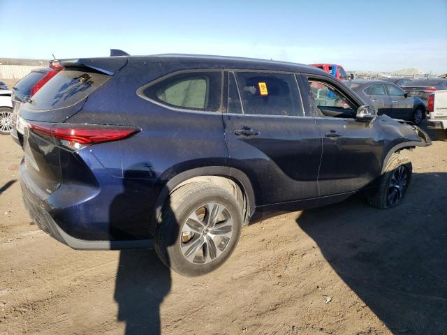 5TDGZRAH1LS017940 - 2020 TOYOTA HIGHLANDER XLE BLUE photo 3