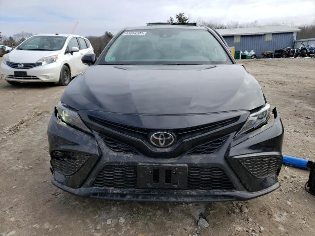 4T1G11BK8PU083434 - 2023 TOYOTA CAMRY SE NIGHT SHADE BLACK photo 5