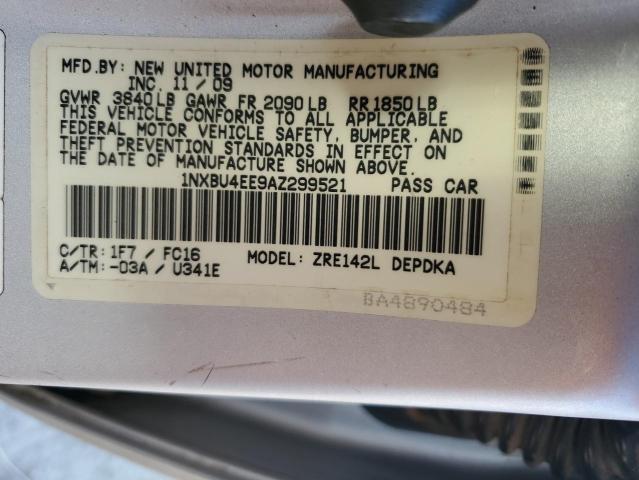 1NXBU4EE9AZ299521 - 2010 TOYOTA COROLLA BASE SILVER photo 12