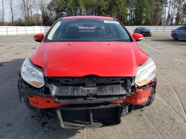 1FADP3F28EL147332 - 2014 FORD FOCUS SE RED photo 5