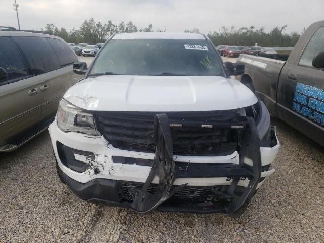 1FM5K8AR1KGB23419 - 2019 FORD EXPLORER POLICE INTERCEPTOR WHITE photo 5