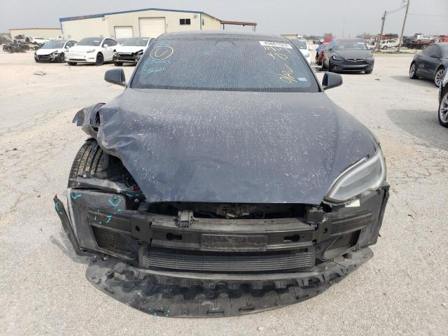 5YJSA1E22GF170233 - 2016 TESLA MODEL S შავი ფოტო 5