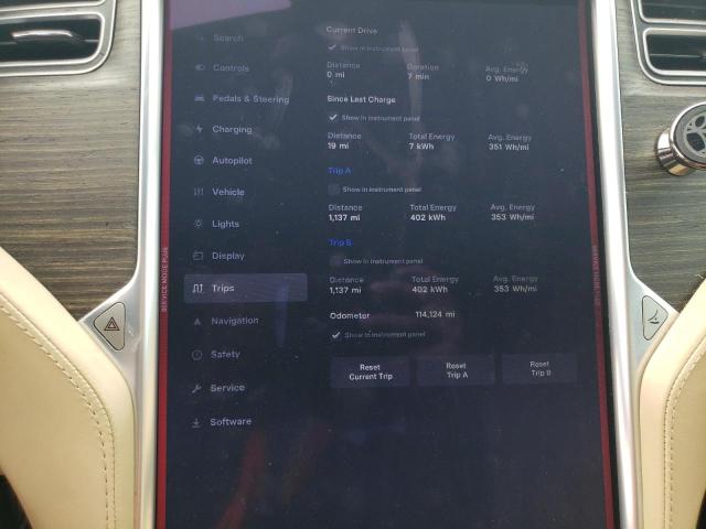 5YJSA1E22GF170233 - 2016 TESLA MODEL S შავი ფოტო 9