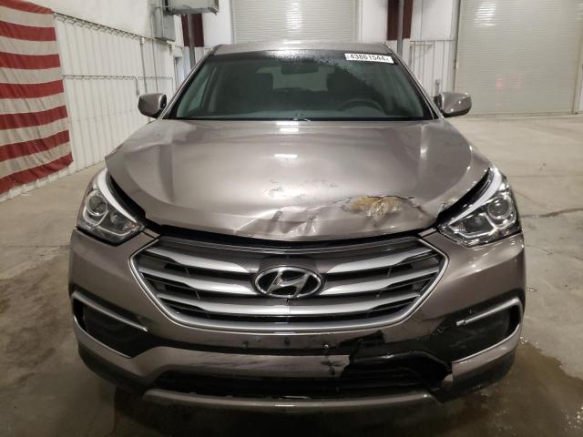 5XYZTDLB6JG551063 - 2018 HYUNDAI SANTA FE S GRAY photo 5