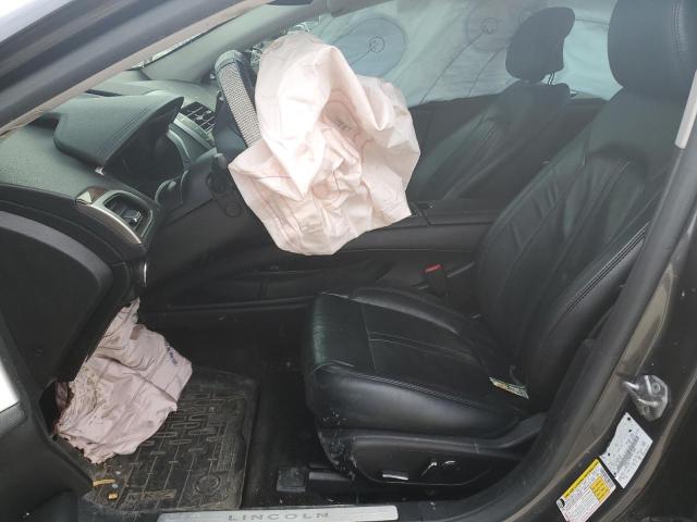 3LN6L2J98GR615606 - 2016 LINCOLN MKZ CHARCOAL photo 7