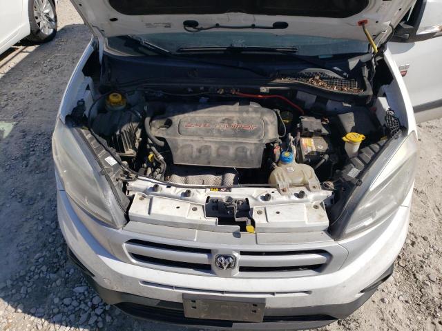 ZFBERFBT9G6C23592 - 2016 RAM PROMASTER SLT Білий фото 11