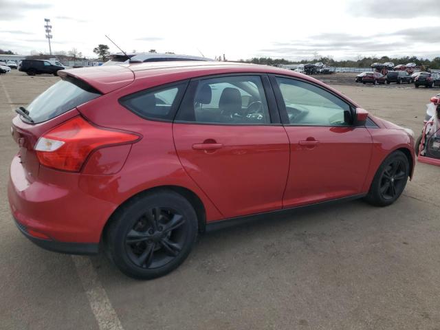1FAHP3K20CL124762 - 2012 FORD FOCUS SE RED photo 3