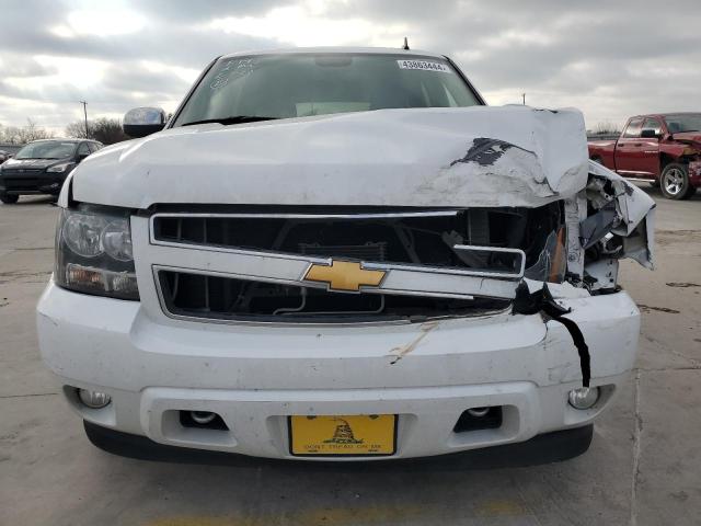 1GNSCBE04DR160136 - 2013 CHEVROLET TAHOE C1500 LT WHITE photo 5