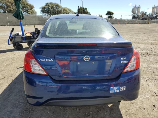 3N1CN7AP5JL844786 - 2018 NISSAN VERSA S BLUE photo 6