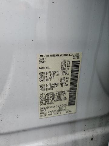 1N6AA1E59KN524391 - 2019 NISSAN TITAN SV WHITE photo 12