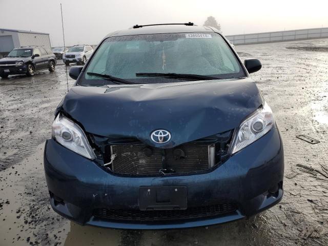 5TDKK3DC9BS046354 - 2011 TOYOTA SIENNA LE BLUE photo 5