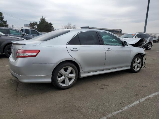 4T1BF3EK3AU035723 - 2010 TOYOTA CAMRY BASE SILVER photo 3