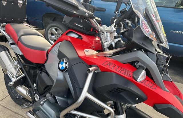 WB10A1200GZ665001 - 2016 BMW R1200 GS ADVENTURE RED photo 7