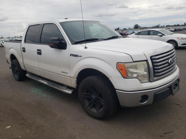 1FTFW1CT8BKD86372 - 2011 FORD F150 SUPERCREW WHITE photo 4