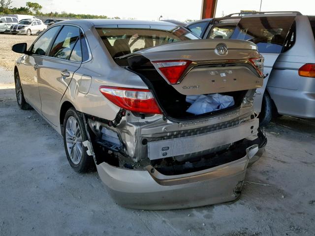 4T1BF1FK5GU256607 - 2016 TOYOTA CAMRY LE GOLD photo 3