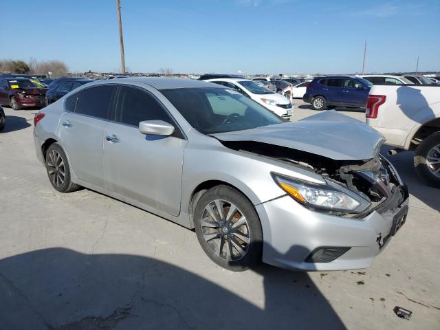 1N4AL3AP9JC203158 - 2018 NISSAN ALTIMA 2.5 SILVER photo 4