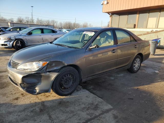 4T1BE32K85U984651 - 2005 TOYOTA CAMRY LE GRAY photo 1