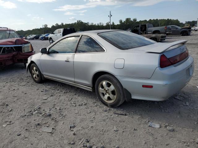 1HGCG32541A000938 - 2001 HONDA ACCORD EX SILVER photo 2