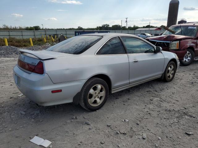 1HGCG32541A000938 - 2001 HONDA ACCORD EX SILVER photo 3